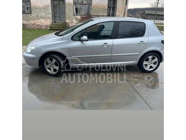 Peugeot 307 2.0 hdi, Po dogovoru, 2002. Hečbek, Dizel | 1997 cm3, 260.000 km, 79kW (107 KS), Manuelni 5 brzina, 4/5 vrata, 5 sedišta, Novi Sad