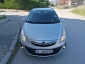 Opel Corsa D 1.2i ENJOY CH