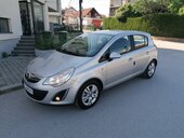 Opel Corsa D 1.2i ENJOY CH