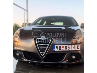 Alfa Romeo Giulietta, 5.500 €, 2010. Hečbek, Dizel | 1956 cm3, 239.000 km, 125kW (170 KS), Manuelni 6 brzina, 4/5 vrata, 5 sedišta, Vrnjačka Banja