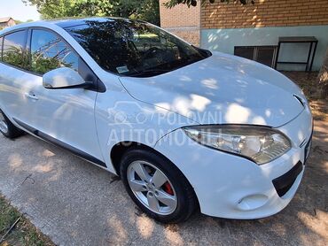 Renault Megane 1,6, 3.900 €, 2008. Hečbek, Benzin | 1600 cm3, 214.000 km, 81kW (110 KS), Manuelni 6 brzina, 4/5 vrata, 5 sedišta, Sombor