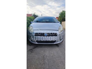 Fiat Grande Punto 1.2 8v, 1.650 €, 2007. Hečbek, Benzin | 1242 cm3, 174.000 km, 48kW (65 KS), Manuelni 5 brzina, 2/3 vrata, 5 sedišta, Aranđelovac