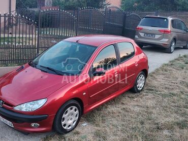 Peugeot 206 1.4 hdi trosi 4l, 1.680 €, 2008. Hečbek, Dizel | 1398 cm3, 270.000 km, 50kW (68 KS), Manuelni 5 brzina, 4/5 vrata, 5 sedišta, Sremčica