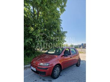 Fiat Punto 1.2, 650 €, 2002. Hečbek, Benzin | 1200 cm3, 25.468 km, 44kW (60 KS), Manuelni 5 brzina, 4/5 vrata, 5 sedišta, Valjevo