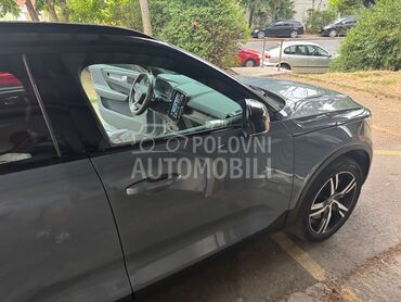 Volvo XC40 Charging T5 (može zamena), 27.000 €, 2021. Džip/SUV, Plug-in hibrid | 1500 cm3, 102.000 km, 193kW (262 KS), Automatski / poluautomatski, 4/5 vrata, 5 sedišta, Beograd