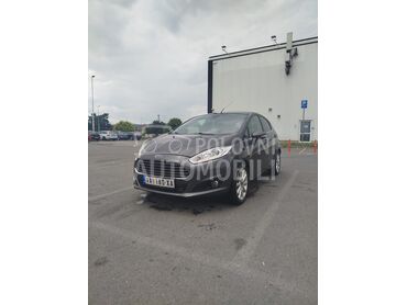 Ford Fiesta, 6.450 €, 2016. Hečbek, Benzin | 998 cm3, 134.000 km, 74kW (101 KS), Manuelni 6 brzina, 4/5 vrata, 5 sedišta, Valjevo
