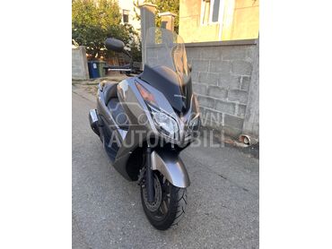 Honda Forza 300, 3.400 €, 2014. , 300 cm3, 18.700 km, 17kW (23 KS), Scooter, Beograd