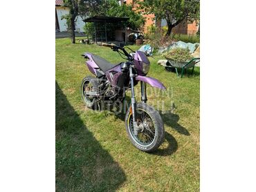 CPI SM 50 (može zamena), 720 €, 2009. , 49 cm3, 100 km, 6kW (8 KS), Supermoto, Obrenovac