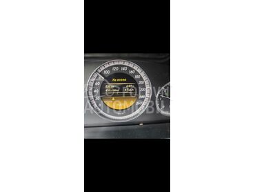 Mercedes Benz E 200, 7.500 €, 2011. Karavan, Dizel | 2143 cm3, 400.000 km, 100kW (136 KS), Manuelni 6 brzina, 4/5 vrata, 5 sedišta, Bečej