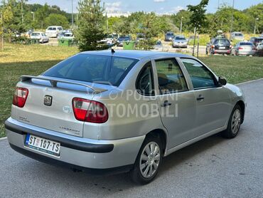 Seat Cordoba 1.9tdi (može zamena), 1.000 €, 2002. Limuzina, Dizel | 1896 cm3, 349.000 km, 66kW (90 KS), Manuelni 5 brzina, 4/5 vrata, 5 sedišta, Zemun
