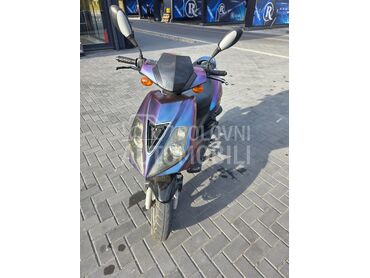 Sprint Riya, 500 €, 2008. , 49 cm3, 8.000 km, 2kW (3 KS), Scooter, Čačak