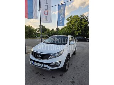 Kia Sportage, 9.200 €, 2013. Džip/SUV, Dizel | 1685 cm3, 210.081 km, 85kW (116 KS), Manuelni 6 brzina, 4/5 vrata, 5 sedišta, Beograd