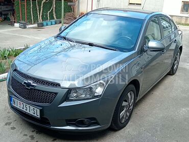 Chevrolet Cruze 1.6, 4.150 €, 2011. Limuzina, Benzin + Gas (TNG) | 1598 cm3, 248.740 km, 91kW (124 KS), Manuelni 5 brzina, 4/5 vrata, 5 sedišta, Niš