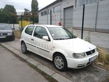 Volkswagen Polo V.lasnik 5 god, 450 €, 1998. Hečbek, Benzin | 999 cm3, 248.000 km, 37kW (50 KS), Manuelni 5 brzina, 2/3 vrata, 5 sedišta, Kragujevac