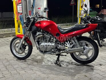 Suzuki VX800 A2 kategorija (može zamena), 2.700 €, 1995. , 800 cm3, 21.000 km, 48kW (65 KS), Naked, Mladenovac