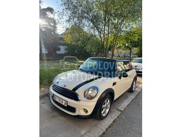 MINI One, 4.200 €, 2012. Kupe, Benzin | 1598 cm3, 215.000 km, 55kW (75 KS), Manuelni 6 brzina, 2/3 vrata, 4 sedišta, Beograd