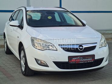 Opel Astra J 1.7cdti ENJOY (može zamena), 4.890 €, 2011. Karavan, Dizel | 1686 cm3, 196.880 km, 81kW (110 KS), Manuelni 6 brzina, 4/5 vrata, 5 sedišta, Sombor