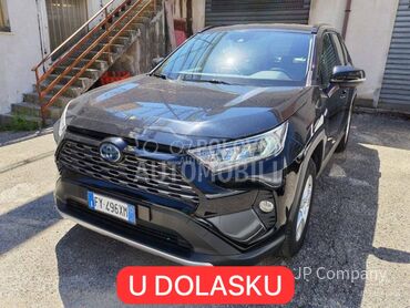 Toyota RAV 4 2.5 HYBRID 4X4, 23.990 €, 2019. Džip/SUV, Hibridni pogon (benzin) | 2487 cm3, 132.387 km, 163kW (222 KS), Automatski / poluautomatski, 4/5 vrata, 5 sedišta, Novi Sad