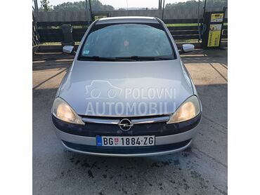 Opel Corsa C, 1.250 €, 2002. Hečbek, Benzin | 973 cm3, 231.000 km, 44kW (60 KS), Manuelni 4 brzine, 2/3 vrata, 5 sedišta, Beograd