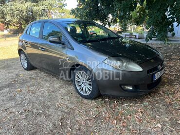 Fiat Bravo 1.9 MultiJet, 2.100 €, 2007. Hečbek, Dizel | 1910 cm3, 265.000 km, 88kW (120 KS), Manuelni 5 brzina, 4/5 vrata, 5 sedišta, Beograd