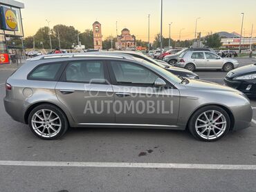 Alfa Romeo 159 1.9 jtdm 8v, 3.699 €, 2006. Karavan, Dizel | 1910 cm3, 262.000 km, 88kW (120 KS), Manuelni 6 brzina, 4/5 vrata, 5 sedišta, Niš