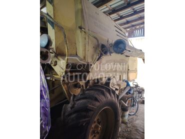 New Holland Claison, 5.300 €, 1975. , Standardni kombajn, 99kW (135 KS), Loznica