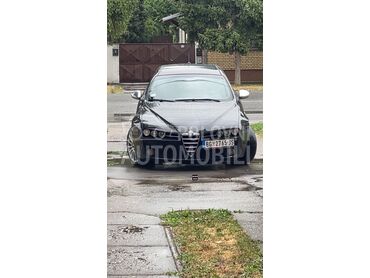 Alfa Romeo 159, 3.100 €, 2008. Karavan, Dizel | 1910 cm3, 279.900 km, 88kW (120 KS), Manuelni 6 brzina, 4/5 vrata, 5 sedišta, Surčin