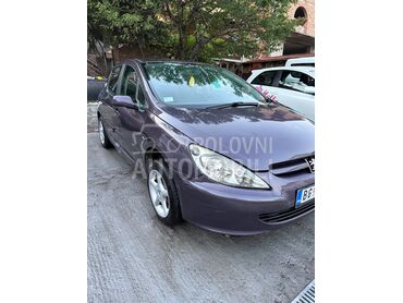 Peugeot 307, 999 €, 2002. Hečbek, Dizel | 1997 cm3, 300.000 km, 66kW (90 KS), Manuelni 5 brzina, 4/5 vrata, 5 sedišta, Leštane