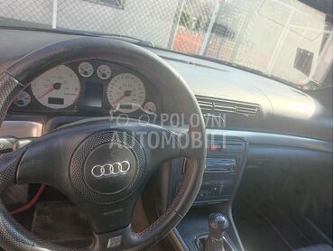 Audi A4 S LINE (može zamena), 2.250 €, 2001. Karavan, Dizel | 1896 cm3, 30.000 km, 85kW (116 KS), Manuelni 5 brzina, 4/5 vrata, 5 sedišta, Smederevo