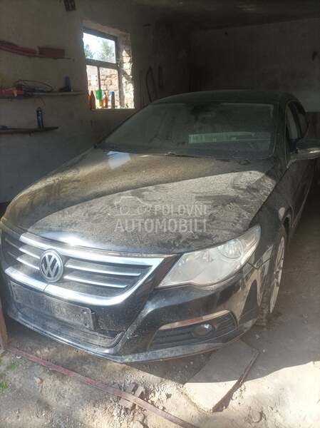 Desni far za Volkswagen Passat CC od 2008. do 2012. god.