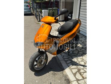 Gilera Runner, 630 €, 1998. , 49 cm3, 15.900 km, 3kW (4 KS), Scooter, Beograd