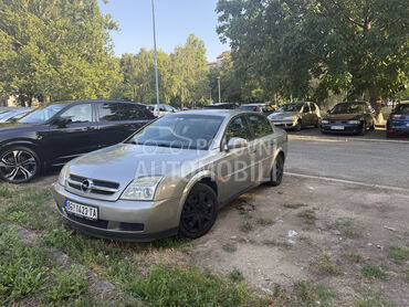 Opel Vectra C, 1.600 €, 2003. Limuzina, Benzin + Gas (TNG) | 1796 cm3, 364.271 km, 81kW (110 KS), Manuelni 5 brzina, 4/5 vrata, 5 sedišta, Beograd