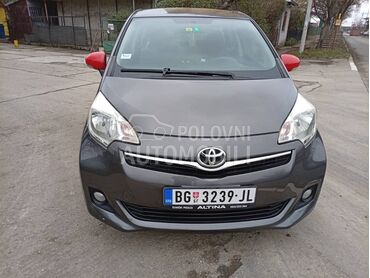 Toyota Verso-S, 6.100 €, 2011. Monovolumen (MiniVan), Benzin | 1338 cm3, 165.500 km, 73kW (99 KS), Manuelni 6 brzina, 4/5 vrata, 5 sedišta, Batajnica
