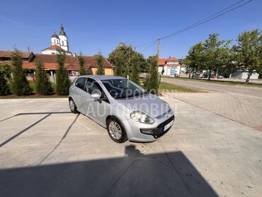 Fiat EVO evo, 2.850 €, 2010. Hečbek, Dizel | 1248 cm3, 260.000 km, 55kW (75 KS), Manuelni 5 brzina, 2/3 vrata, 5 sedišta, Šabac