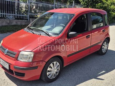 Fiat Panda 1.2, 1.250 €, 2004. Hečbek, Benzin | 1242 cm3, 256.521 km, 44kW (60 KS), Manuelni 5 brzina, 4/5 vrata, 4 sedišta, Valjevo