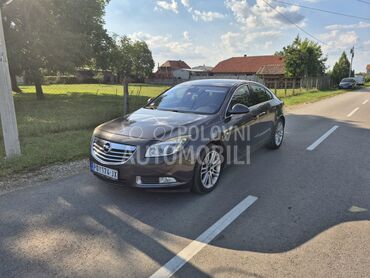 Opel Insignia, 6.000 €, 2011. Limuzina, Dizel | 1956 cm3, 230.000 km, 96kW (131 KS), Manuelni 6 brzina, 4/5 vrata, 5 sedišta, Požarevac