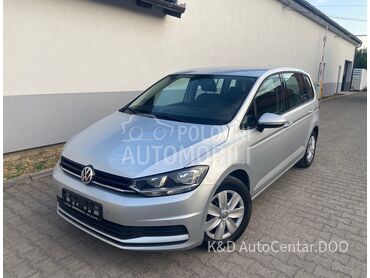 Volkswagen Touran 2.0 TDI, 12.800 €, 2020. Monovolumen (MiniVan), Dizel | 1968 cm3, 247.958 km, 85kW (116 KS), Manuelni 6 brzina, 4/5 vrata, 5 sedišta, Sombor