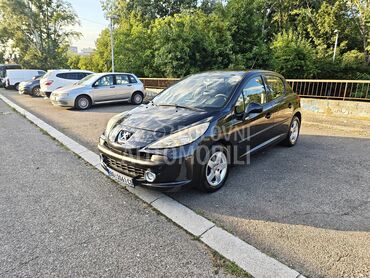 Peugeot 207 (može zamena), 3.490 €, 2009. Hečbek, Dizel | 1398 cm3, 206.958 km, 50kW (68 KS), Manuelni 5 brzina, 4/5 vrata, 5 sedišta, Beograd