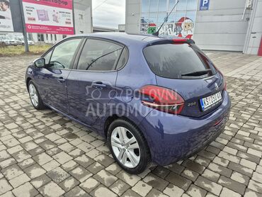 Peugeot 208 STYLE, 3.500 €, 2016. Hečbek, Benzin | 1199 cm3, 170.075 km, 60kW (82 KS), Manuelni 5 brzina, 4/5 vrata, 5 sedišta, Mali Šiljegovac