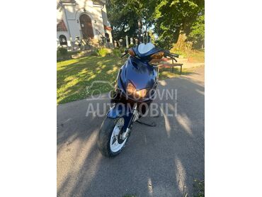Yamaha Aerox, 750 €, 2000. , 100 cm3, 7.000 km, 9kW (12 KS), Scooter, Aranđelovac