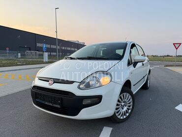 Fiat EVO 1.4 METAN, 4.399 €, 2011. Hečbek, Benzin + Metan (CNG) | 1368 cm3, 154.280 km, 57kW (77 KS), Manuelni 5 brzina, 4/5 vrata, 5 sedišta, Pančevo