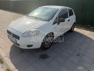 Fiat Grande Punto, 1.700 €, 2010. Hečbek, Benzin + Gas (TNG) | 1242 cm3, 237.000 km, 48kW (65 KS), Manuelni 5 brzina, 2/3 vrata, 4 sedišta, Novi Sad