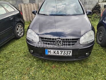 Volkswagen Golf 5, 950 €, 2005. Hečbek, Benzin | 1390 cm3, 123.456 km, 59kW (80 KS), Manuelni 5 brzina, 2/3 vrata, 5 sedišta, Lazarevac