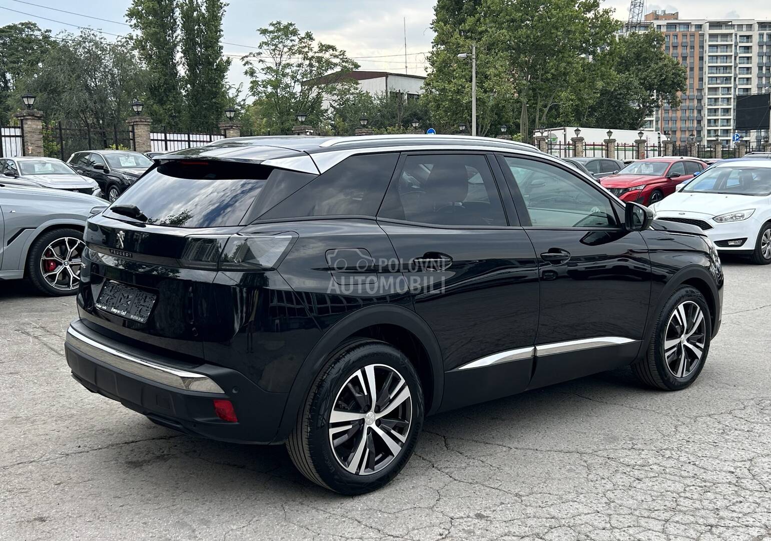 Peugeot 3008 1.2 B Allure