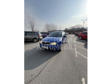 Škoda Fabia 1.4, 1.500 €, 2001. Hečbek, Benzin | 1390 cm3, 278.853 km, 74kW (101 KS), Manuelni 5 brzina, 4/5 vrata, 5 sedišta, Beograd