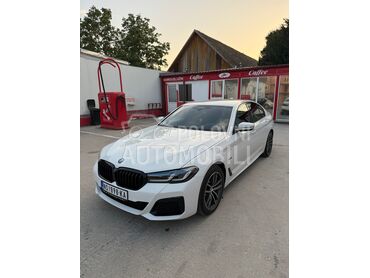BMW 530 530e, 38.800 €, 2021. Limuzina, Hibridni pogon (benzin) | 2000 cm3, 124.000 km, 215kW (292 KS), Automatski / poluautomatski, 4/5 vrata, 5 sedišta, Novi Sad