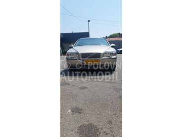 Volvo S80 sa tablama, 700 €, 2001. Limuzina, Benzin | 2435 cm3, 111.111 km, 103kW (140 KS), Manuelni 5 brzina, 4/5 vrata, 5 sedišta, Beograd