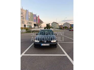 Volkswagen Golf 4, 1.920 €, 2001. Limuzina, Dizel | 1900 cm3, 330.500 km, 85kW (116 KS), Manuelni 6 brzina, 4/5 vrata, 5 sedišta, Loznica