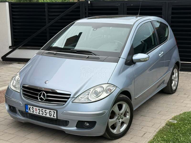 Mercedes Benz A 200 CDI (можно заменить)