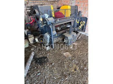 Claas Capelo Quasar 6r (može zamena), 26.000 €, 2018. , Adapter za kombajn, 12kW (16 KS), Ratarstvo, Zemun